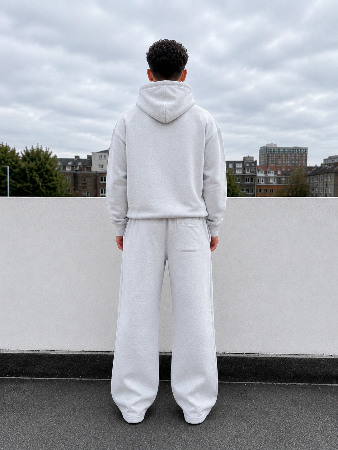Hoodie an pant pocket zip up 330 GSM